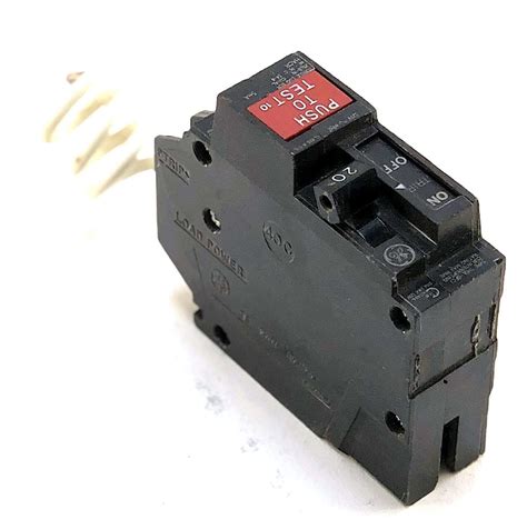 ge circuit breaker outlet